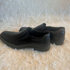 Men’s Black dress shoes